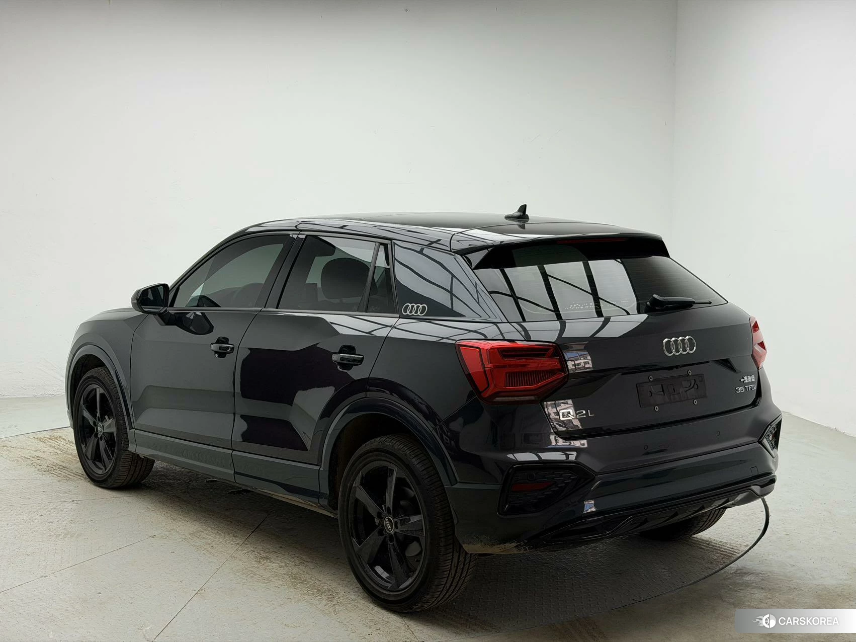 Audi Q2L 2021 Черный из Китая, фото 3