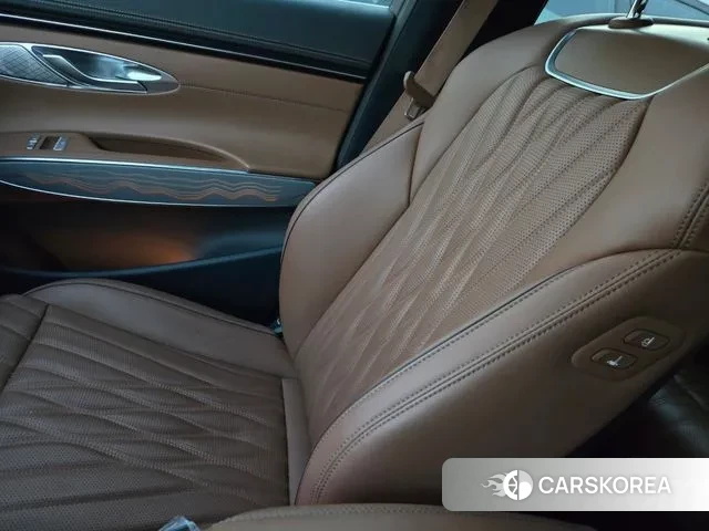 Genesis GV70 2021 Белый из Кореи, фото 3