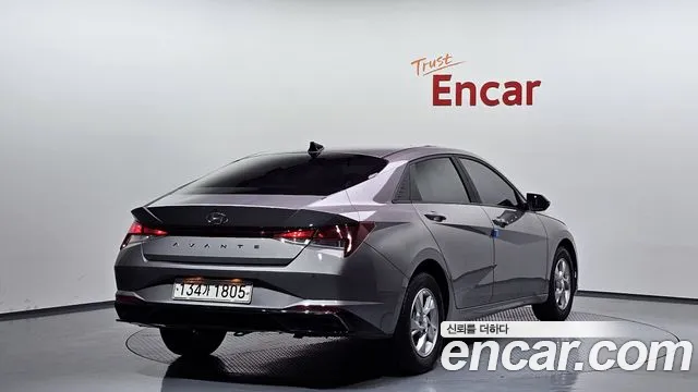 Hyundai Avante (CN7) 2021 Серебристо-серый из Кореи, фото 3