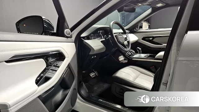 Land Rover Range Rover Evoque 2nd Generation 2023 Белый из Кореи, фото 3