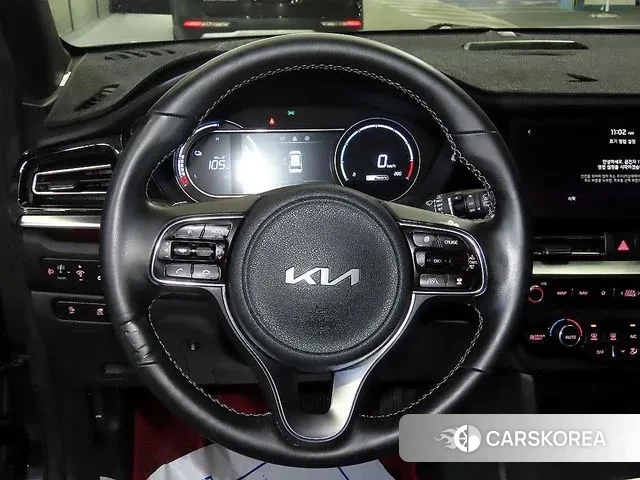 Kia Niro Plus 2023 Черный из Кореи, фото 3