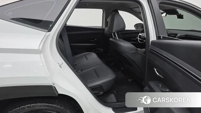 Hyundai The New Tucson (NX4) 2021 Белый из Кореи, фото 3