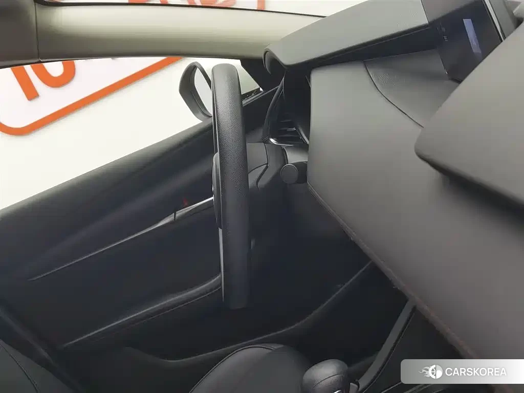 Mazda 3 2023 Белый из Китая, фото 3