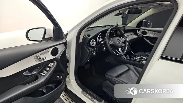 Mercedes-Benz GLC-Class X253 2019 Белый из Кореи, фото 3