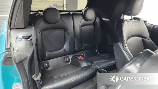 Mini Cooper Convertible 2018 Синий из Кореи, фото 3