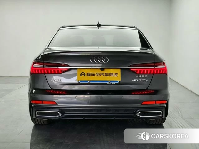 Audi A6L 2021 Темно-серый из Китая, фото 3