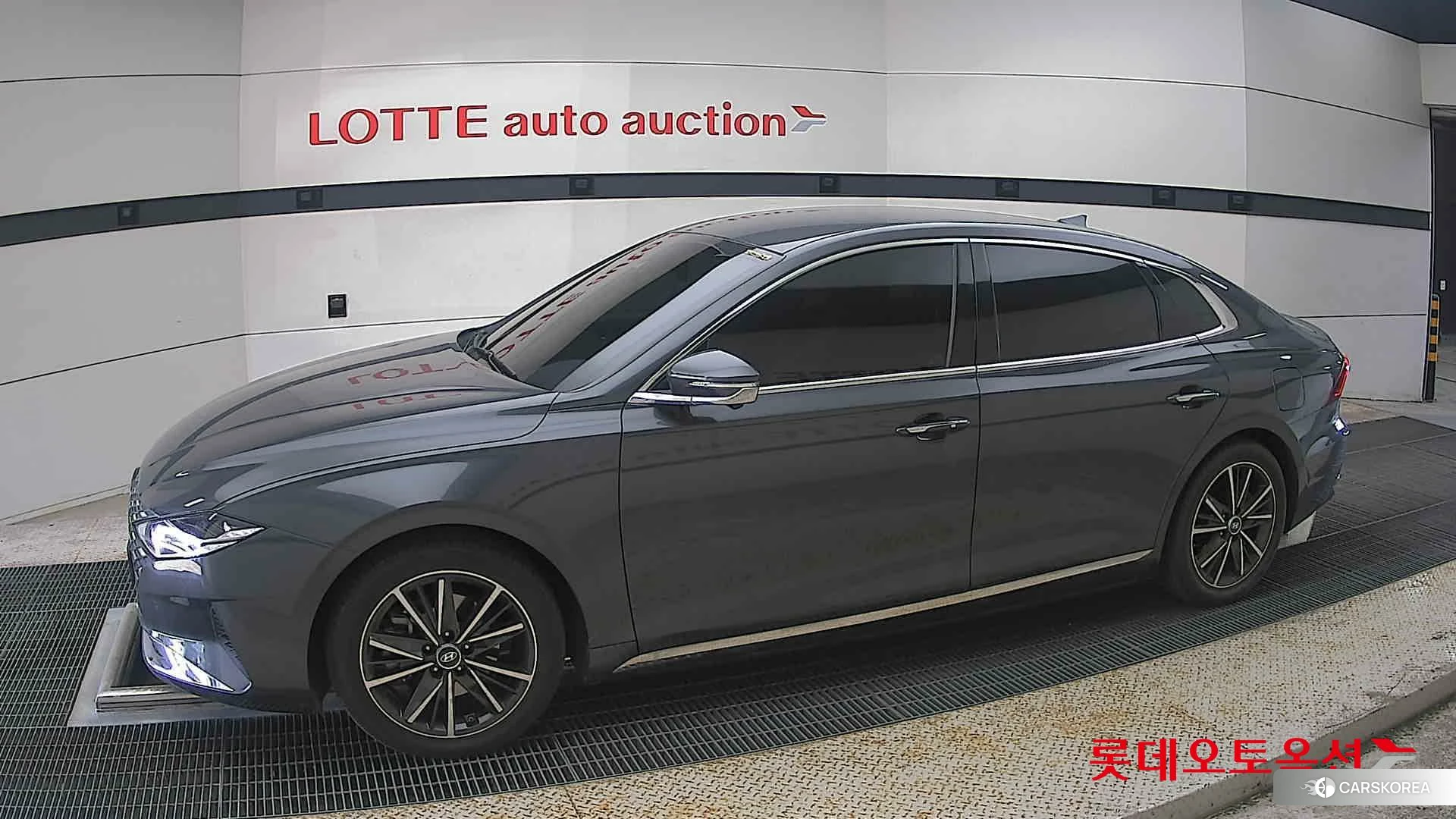 Hyundai Grandeur 2022 Nocturne Grey Metallic из Кореи, фото 3