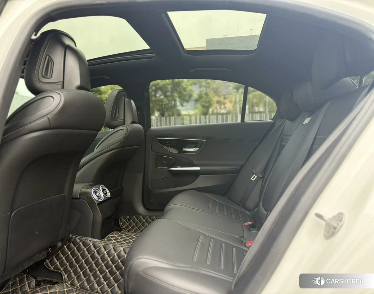 Mercedes-Benz Class C 2022 Белый из Китая, фото 3