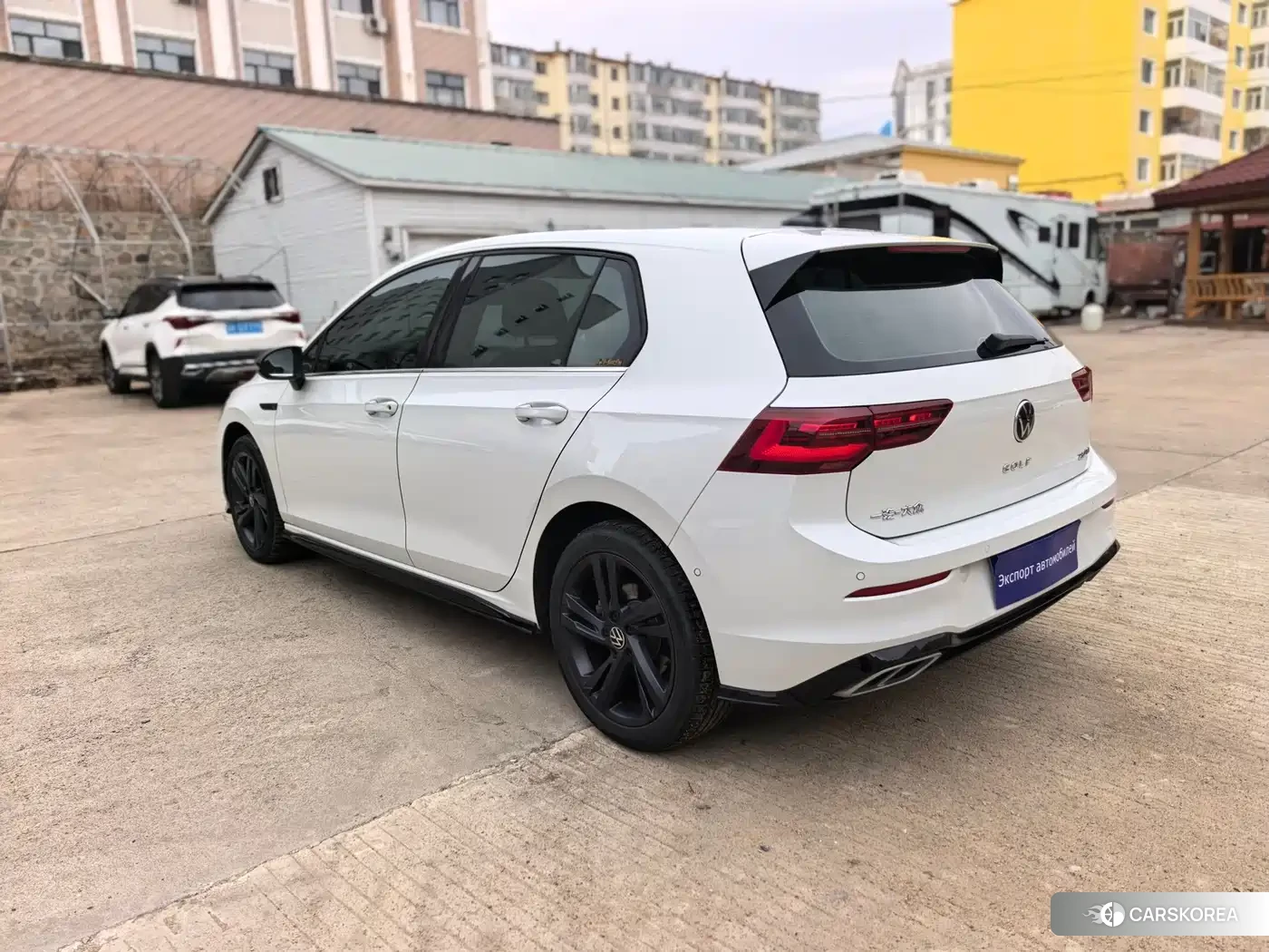 Volkswagen Golf 2023 Белый из Китая, фото 3