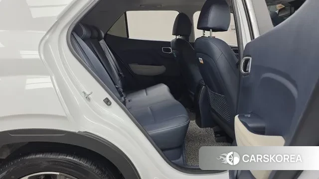 Hyundai Venue 2021 Белый из Кореи, фото 3