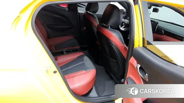 Hyundai Veloster (JS) 2018 Желтый из Кореи, фото 3