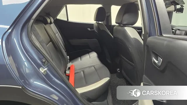 Kia Stonic 2018 Синий из Кореи, фото 3