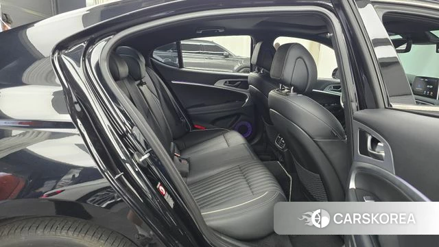 Genesis G70 2019 Черный из Кореи, фото 3
