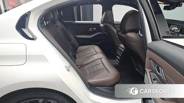 BMW 3 Series (G20) 2020 Белый из Кореи, фото 3