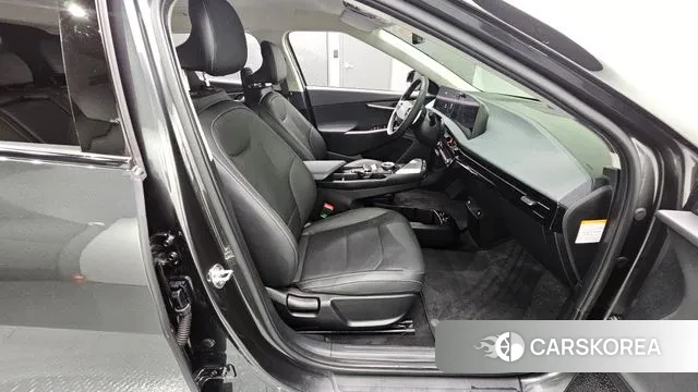 Kia EV6 2021 Серый из Кореи, фото 3