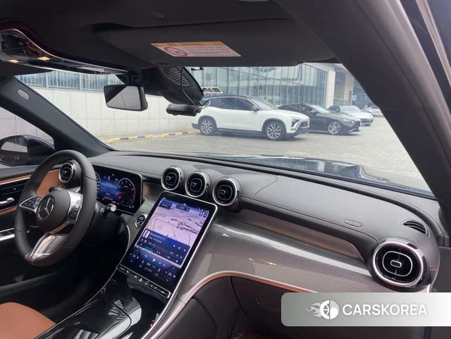 Mercedes-Benz GLC 2023 Черный из Китая, фото 3