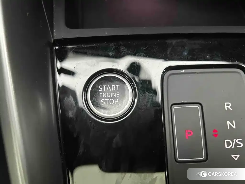 Audi A3 2024 Зеленый из Китая, фото 3