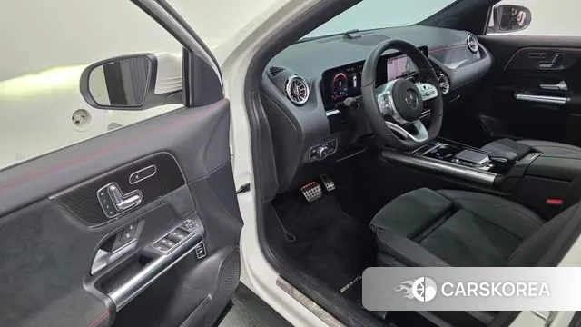 Mercedes-Benz GLA - Class H247 2021 Белый из Кореи, фото 3