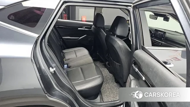 Kia Seltos 2021 Серый из Кореи, фото 3