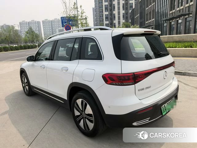 Mercedes-Benz EQB 2024 Белый из Китая, фото 3
