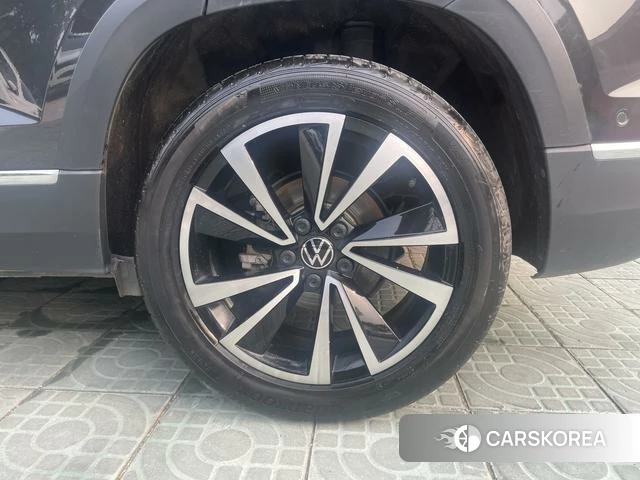 Volkswagen Tuyue 2022 Темно-серый из Китая, фото 3
