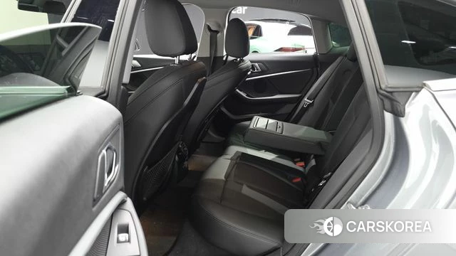 BMW 2 Series Gran Coupe (F44) 2022 Серебристо-серый из Кореи, фото 3