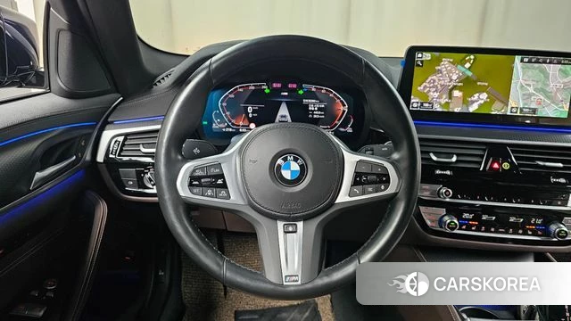 BMW 5 Series (G30) 2022 Черный из Кореи, фото 3