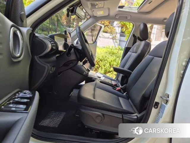 Hyundai Casper 2023 Белый из Кореи, фото 3