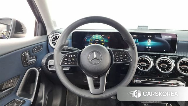 Mercedes-Benz A-Class W177 2019 Черный из Кореи, фото 3