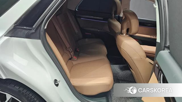 Hyundai Grandeur Hybrid (GN7) 2023 Белый из Кореи, фото 3