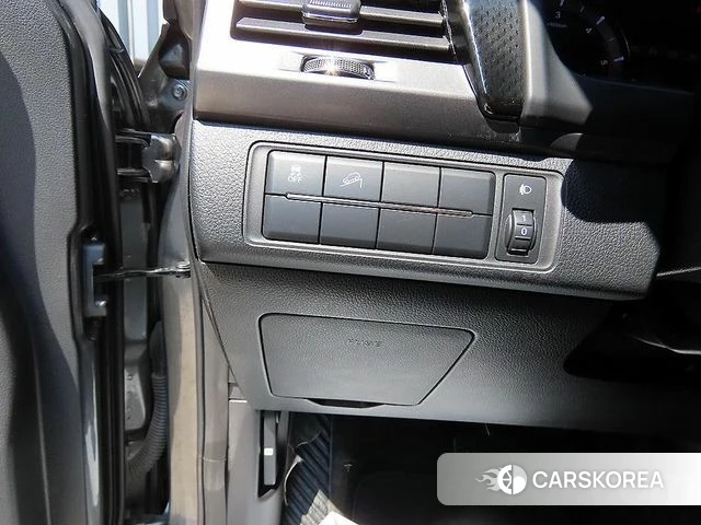 Ssangyong The New Rexton Sports Cannes 2021 Серый из Кореи, фото 3