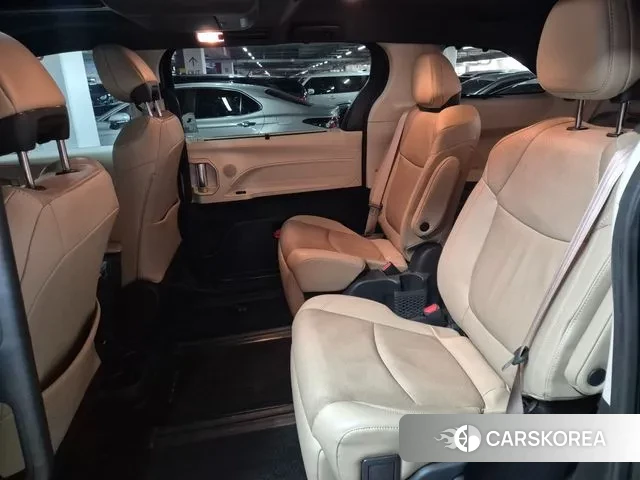 Toyota Sienna 4th Generation 2021 Черный из Кореи, фото 3