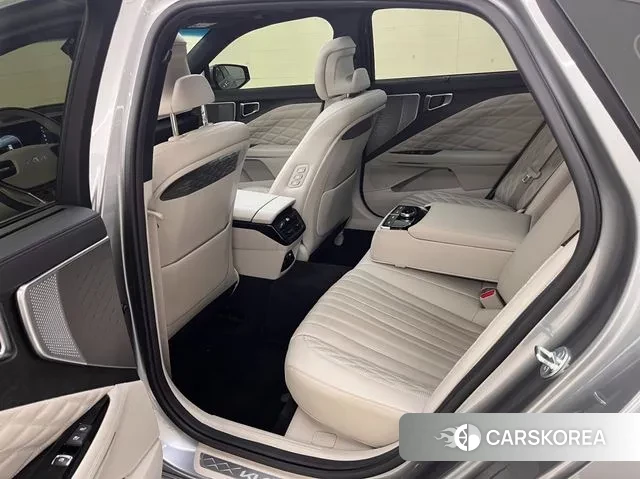 Kia K8 2021 Серебристо-серый из Кореи, фото 3