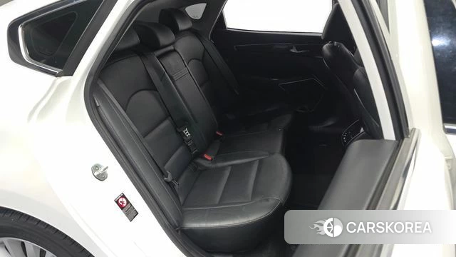Kia Come New K7 2018 Белый из Кореи, фото 3