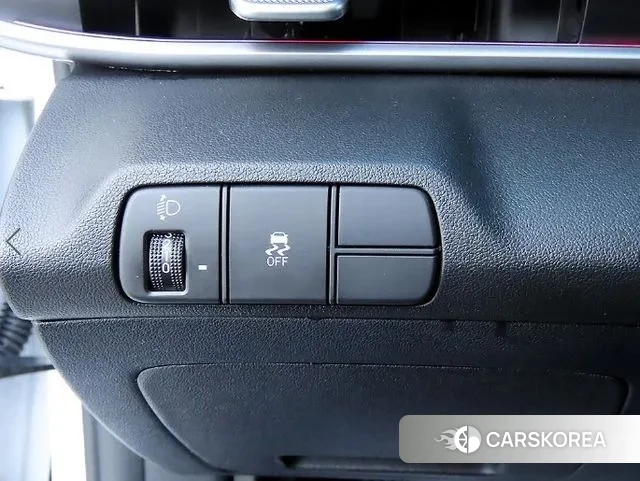 Hyundai The New Avante (CN7) 2023 Белый из Кореи, фото 3