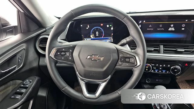 Chevrolet (GM Daewoo) Trax Crossover 2023 Белый из Кореи, фото 3