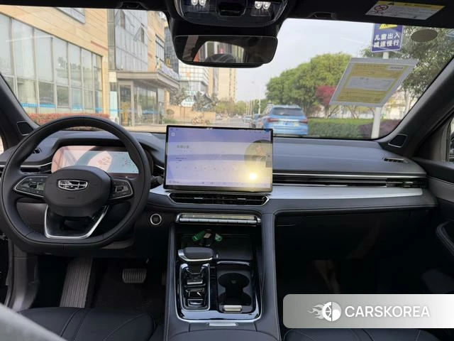 Geely Automobile Xingrui 2026 Черный из Китая, фото 3