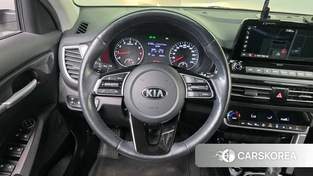 Kia Seltos 2019 Белый из Кореи, фото 3