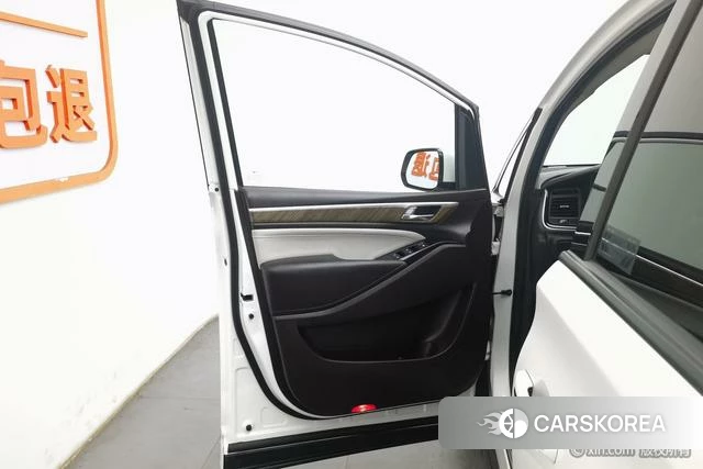 GAC Trumpchi Trumpchi M8 2021 Белый из Китая, фото 3