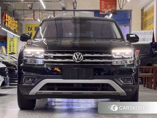 Volkswagen Tourang 2021 Черный из Китая, фото 3