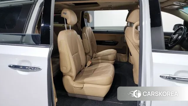 Kia The New Carnival 2018 Белый из Кореи, фото 3