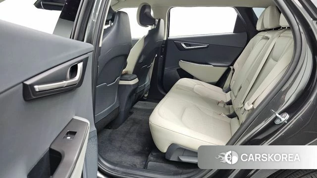 Kia EV6 2022 Серый из Кореи, фото 3