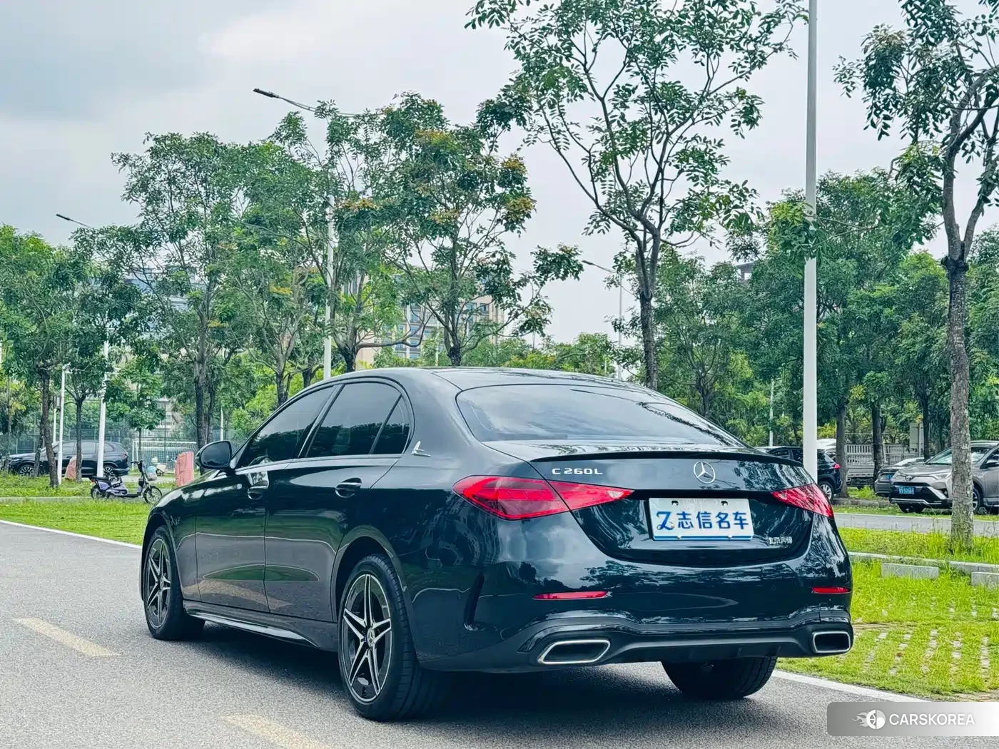 Mercedes-Benz C-class 2025 Зеленый из Китая, фото 3