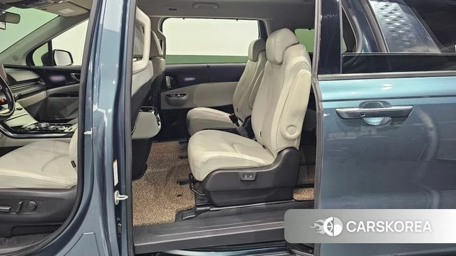 Kia Carnival 4th generation 2021 Серый из Кореи, фото 3