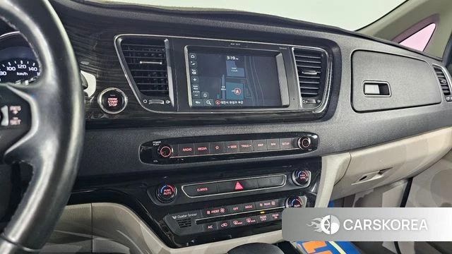 Kia The New Carnival 2020 Белый из Кореи, фото 3