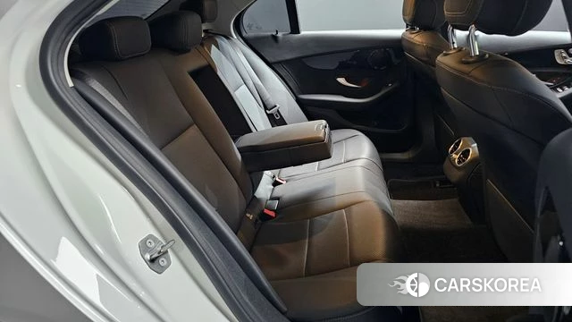 Mercedes-Benz C-Class W205 2019 Белый из Кореи, фото 3
