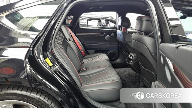 Genesis G80 (RG3) 2025 Черный из Кореи, фото 3