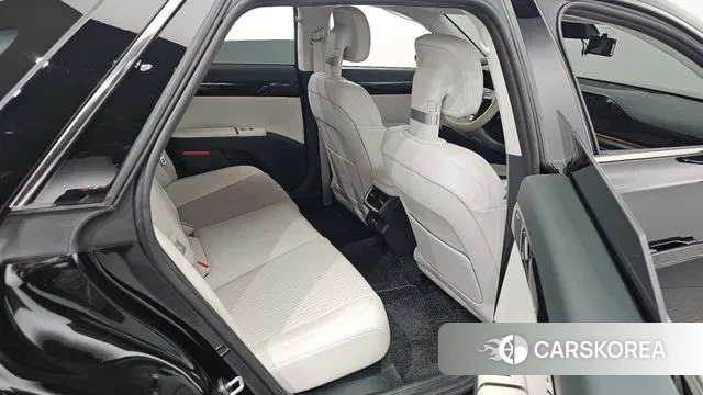 Hyundai Grandeur (GN7) 2023 Черный из Кореи, фото 3