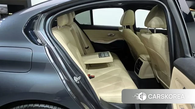 BMW 3 Series (G20) 2022 Серый из Кореи, фото 3