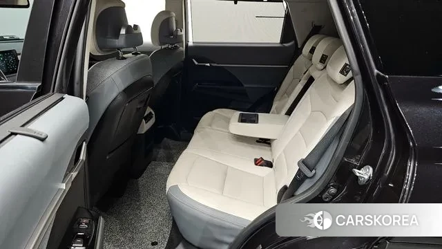 Ssangyong Torres EVX 2023 Черный из Кореи, фото 3